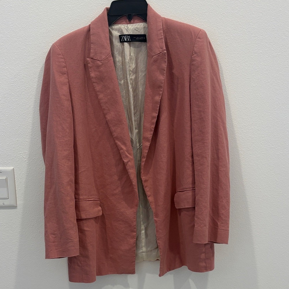 Zara Women's Oversized Blazer in Soft Pink